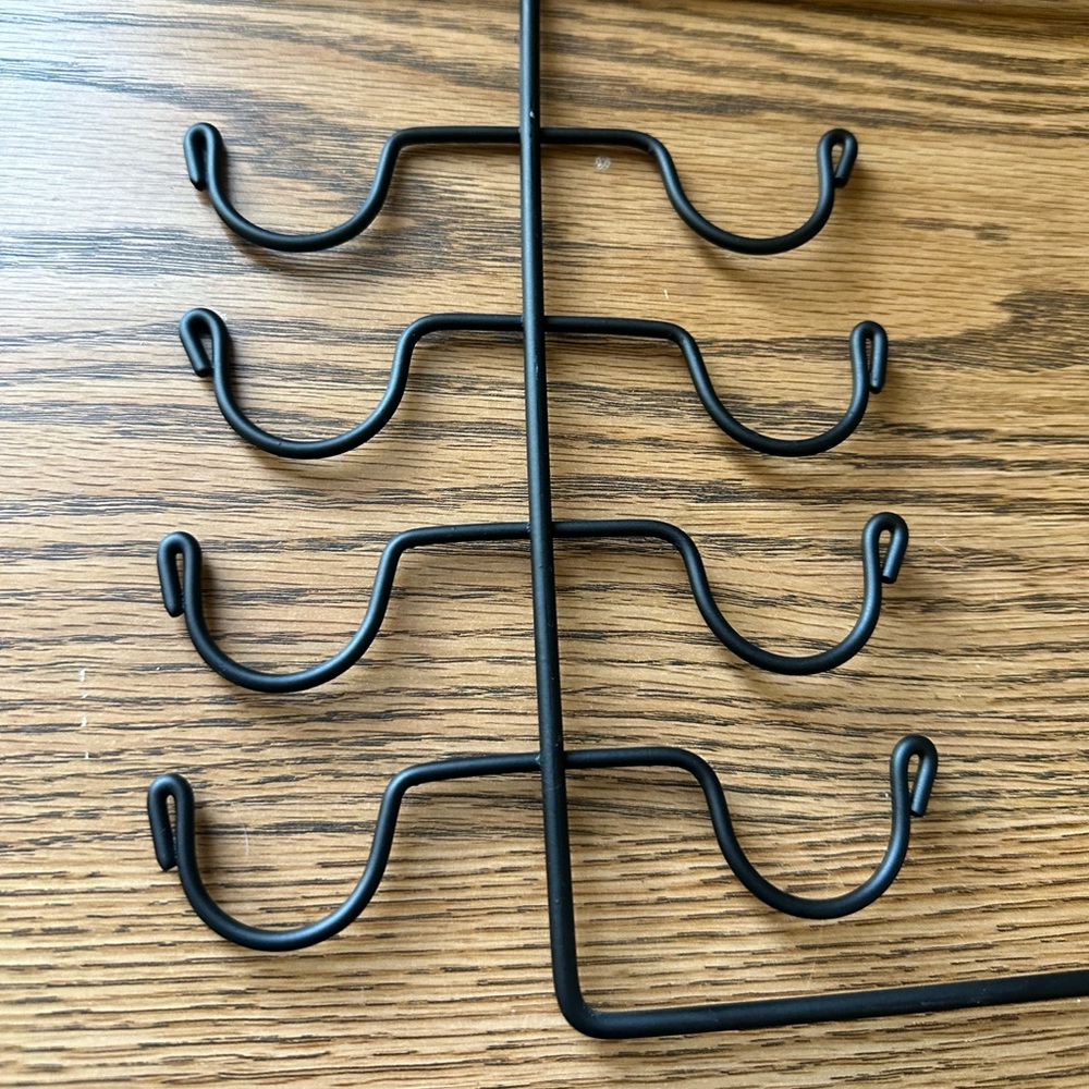 Multi-Purpose Hanger - Picture 2 of 3